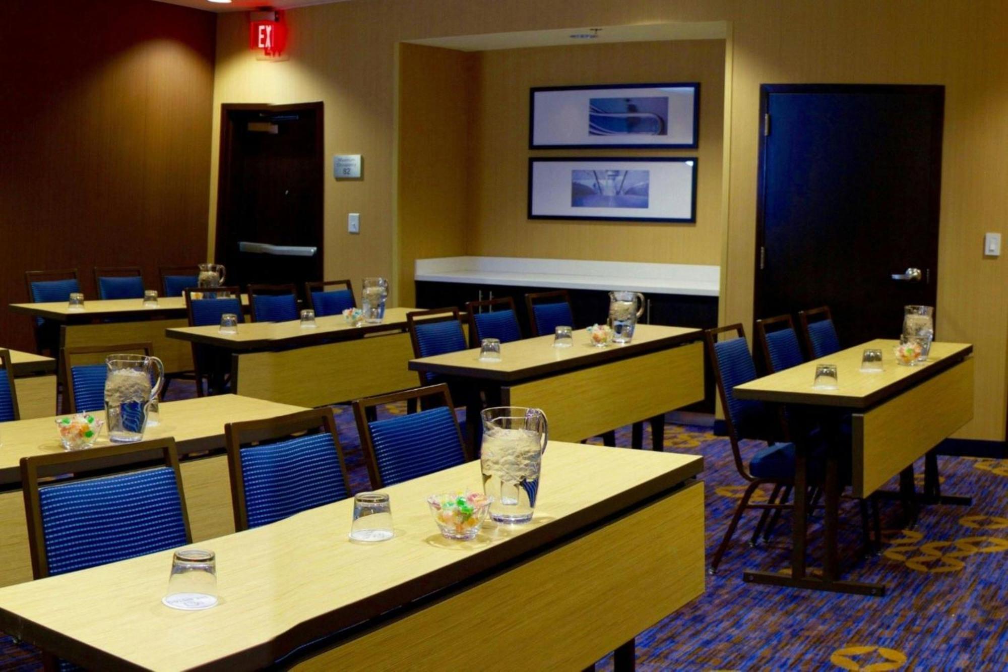 Courtyard By Marriott Asheville Airport Fletcher Buitenkant foto