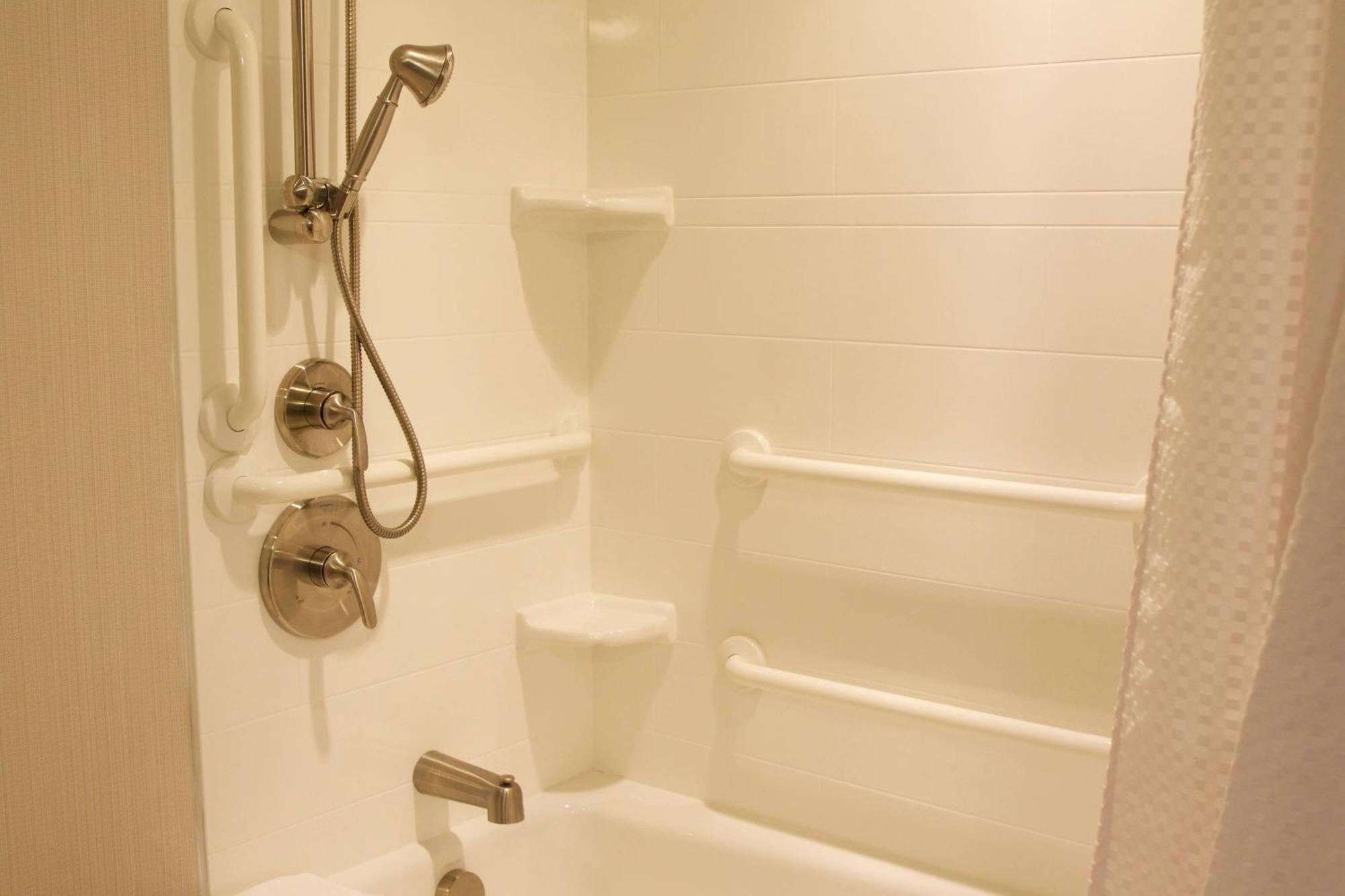 Courtyard By Marriott Asheville Airport Fletcher Buitenkant foto