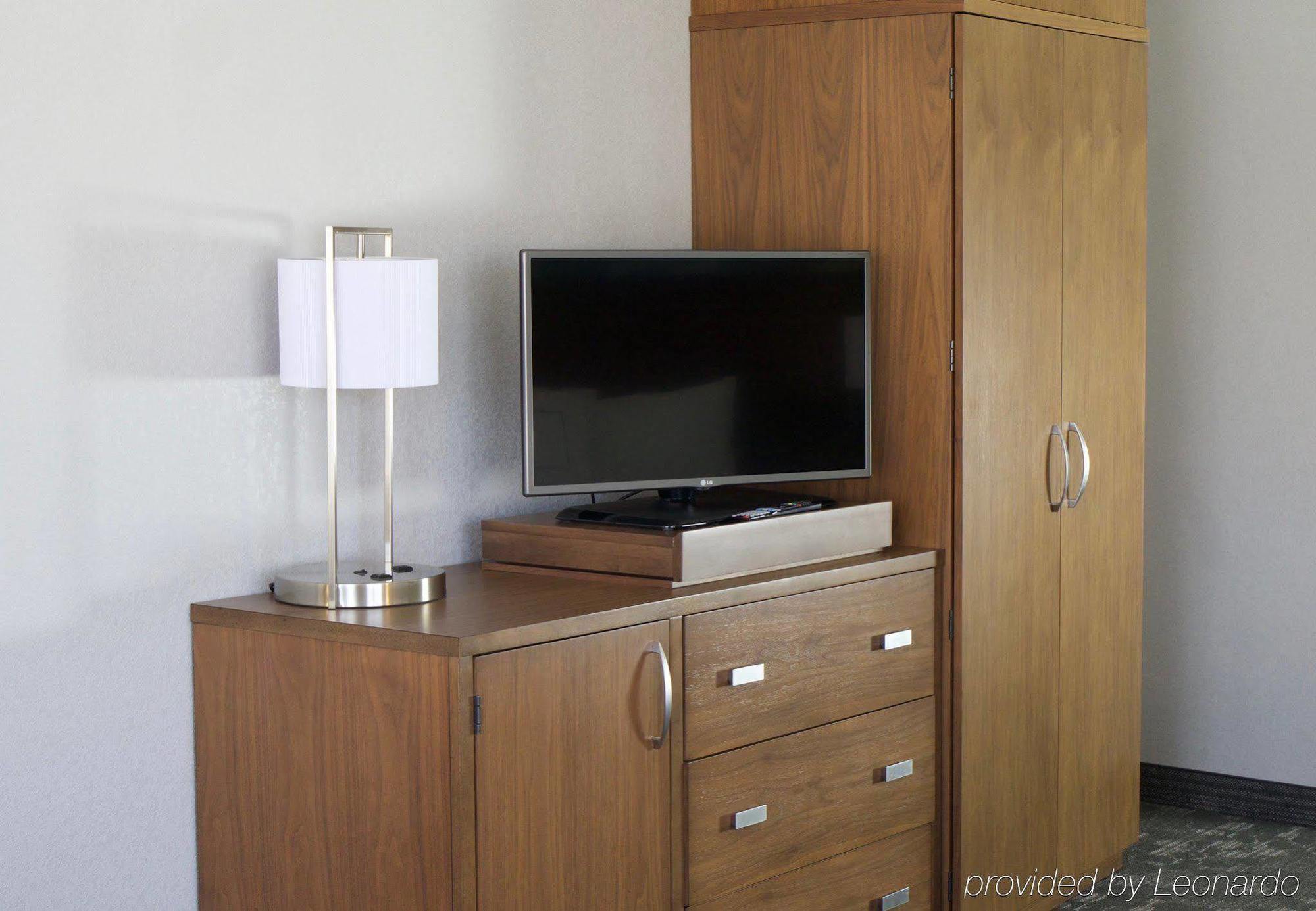 Courtyard By Marriott Asheville Airport Fletcher Buitenkant foto