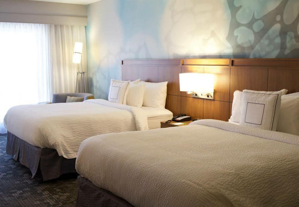 Courtyard By Marriott Asheville Airport Fletcher Buitenkant foto