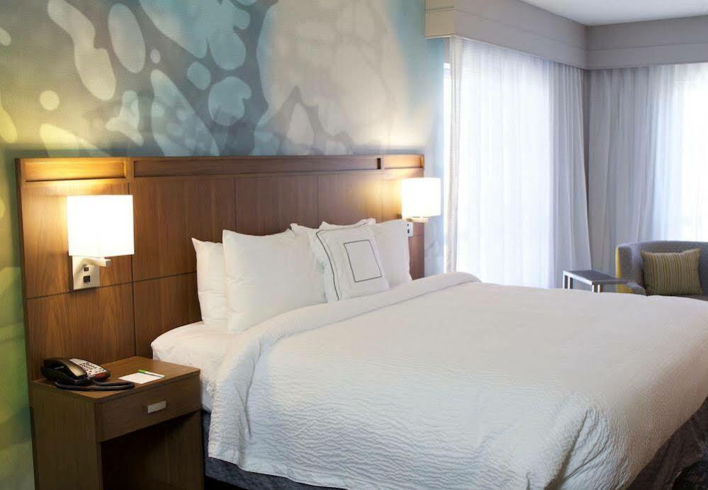 Courtyard By Marriott Asheville Airport Fletcher Buitenkant foto